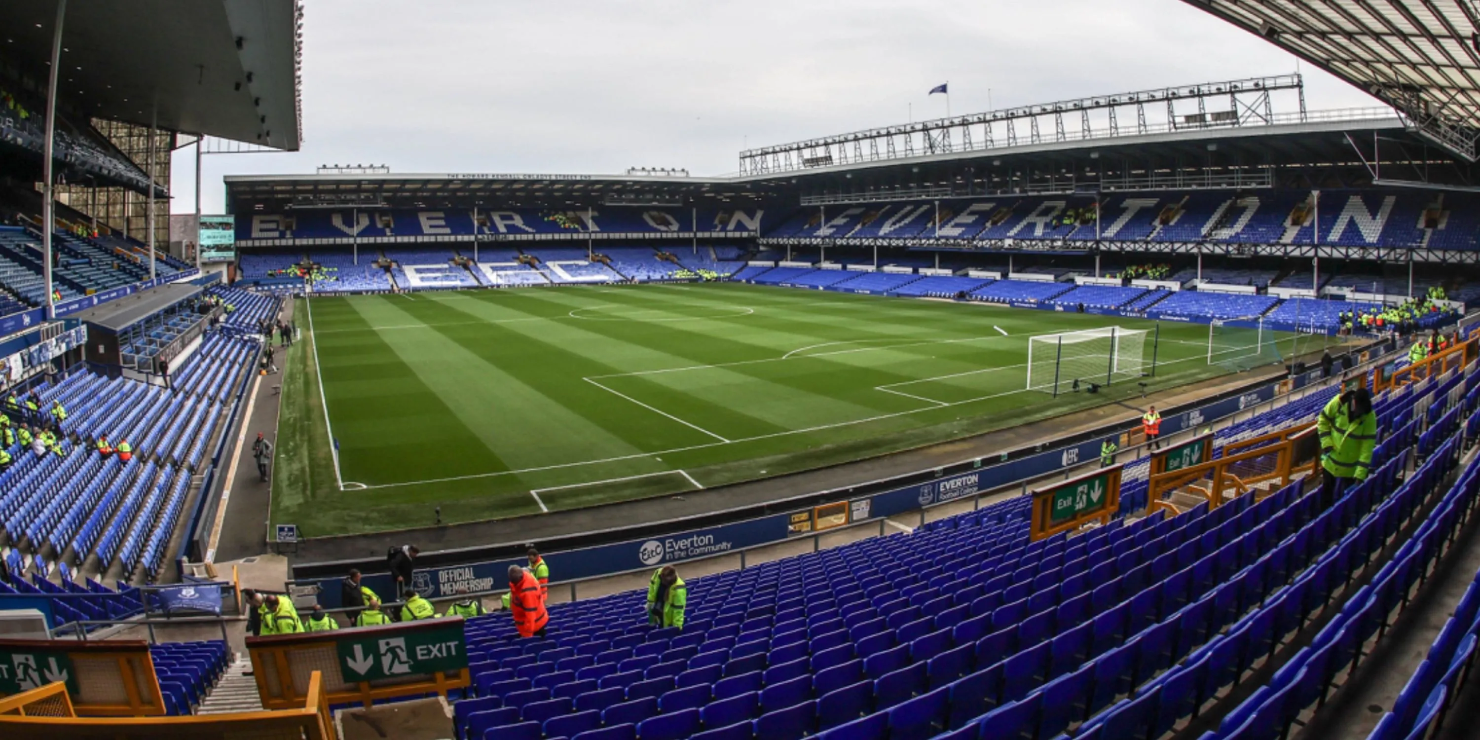 Toàn cảnh sân Goodison Park, sân nhà lịch sử của câu lạc bộ Everton tại Ngoại hạng Anh.