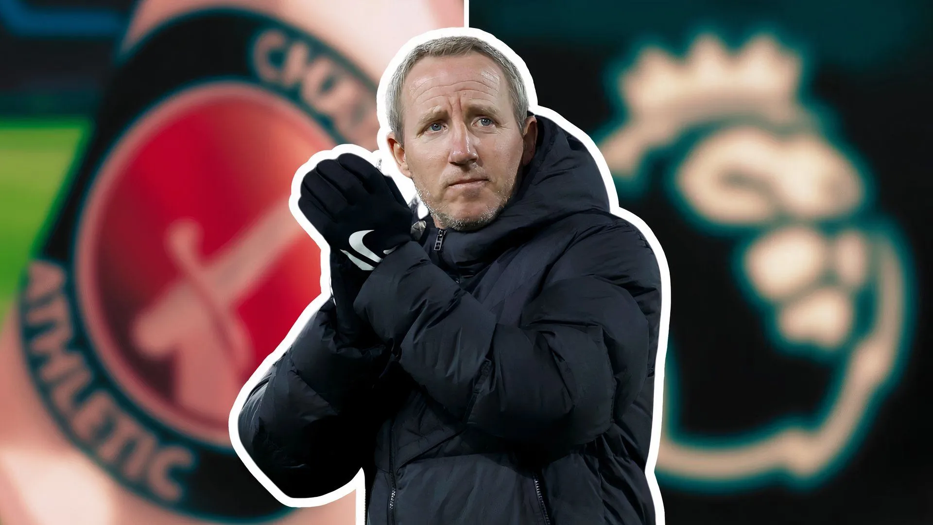 HLV Lee Bowyer và logo Charlton Athletic