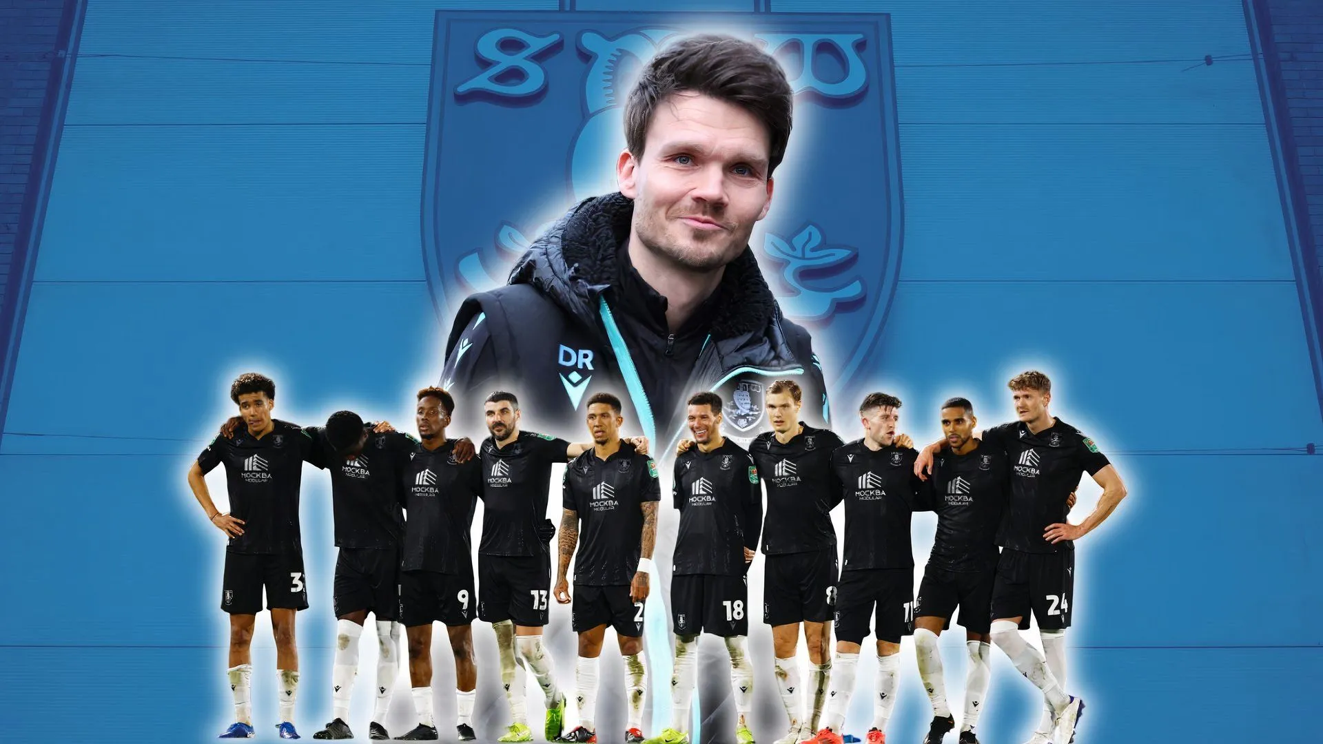 HLV Danny Rohl chỉ đạo các cầu thủ Sheffield Wednesday trên sân tập