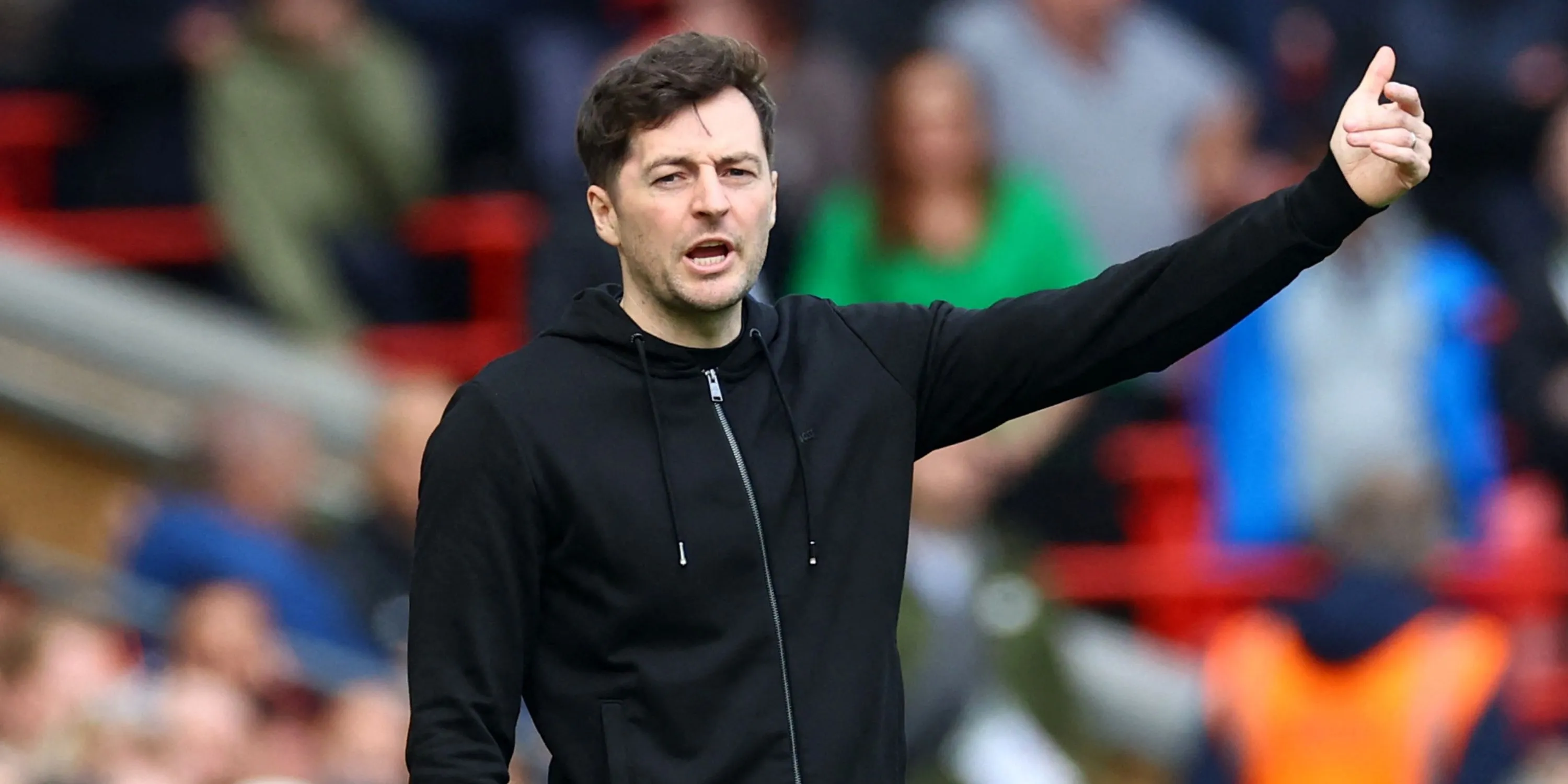 Huấn luyện viên Ryan Mason của West Brom, với kinh nghiệm làm việc tại Tottenham.