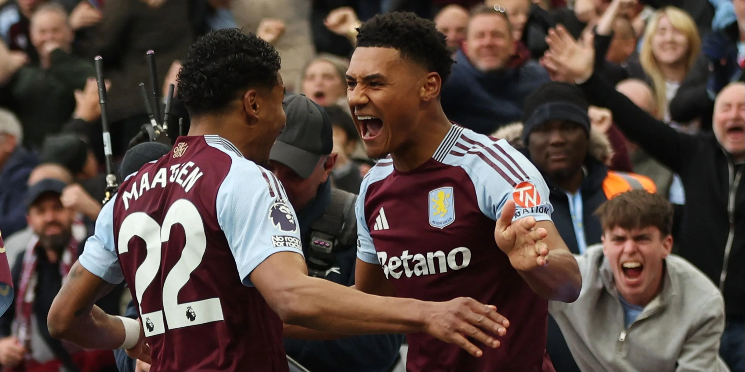 Ollie Watkins trong trận đấu tại Premier League