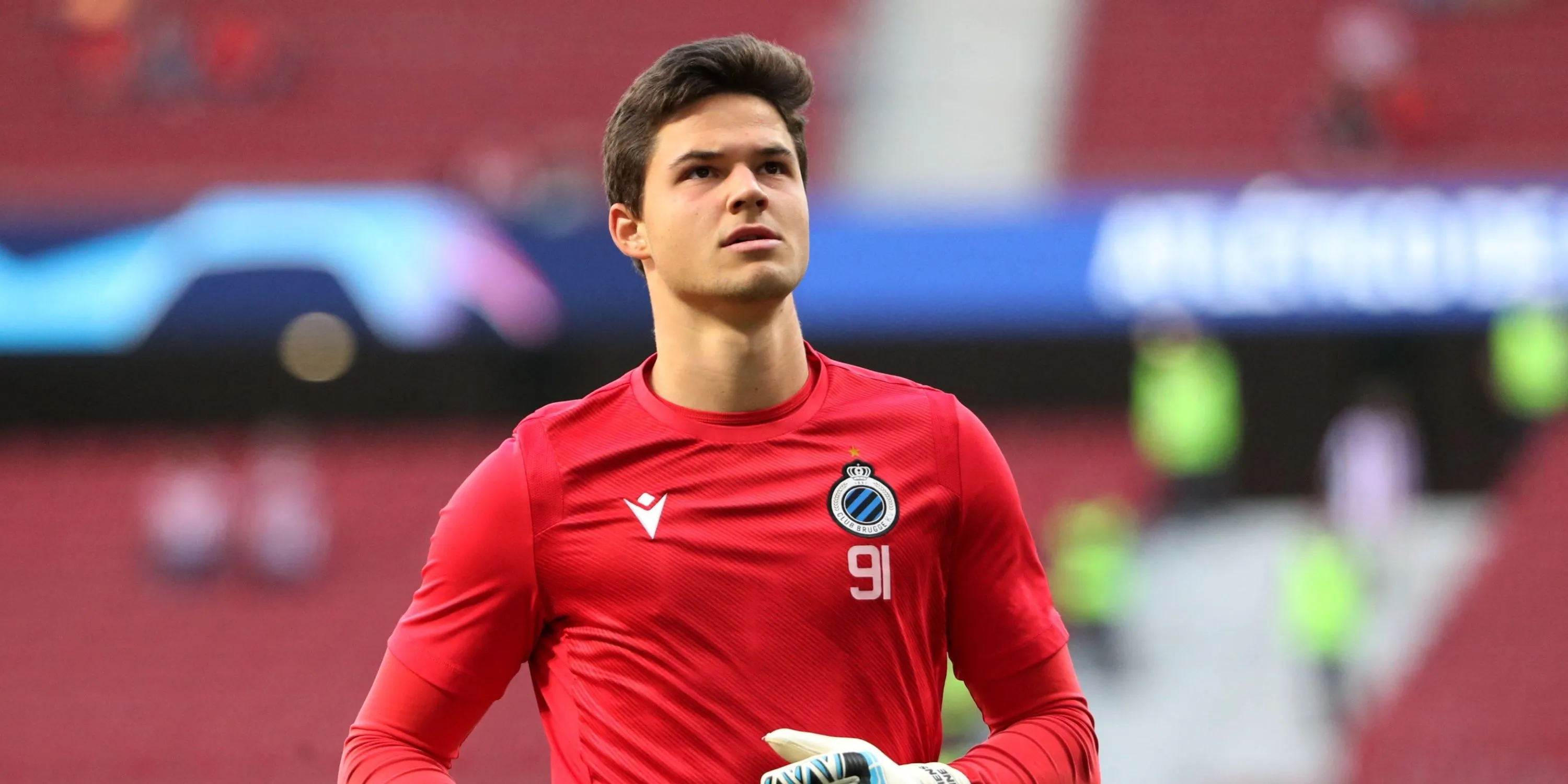 Thủ môn Senne Lammens trong màu áo Royal Antwerp, mục tiêu của Sunderland
