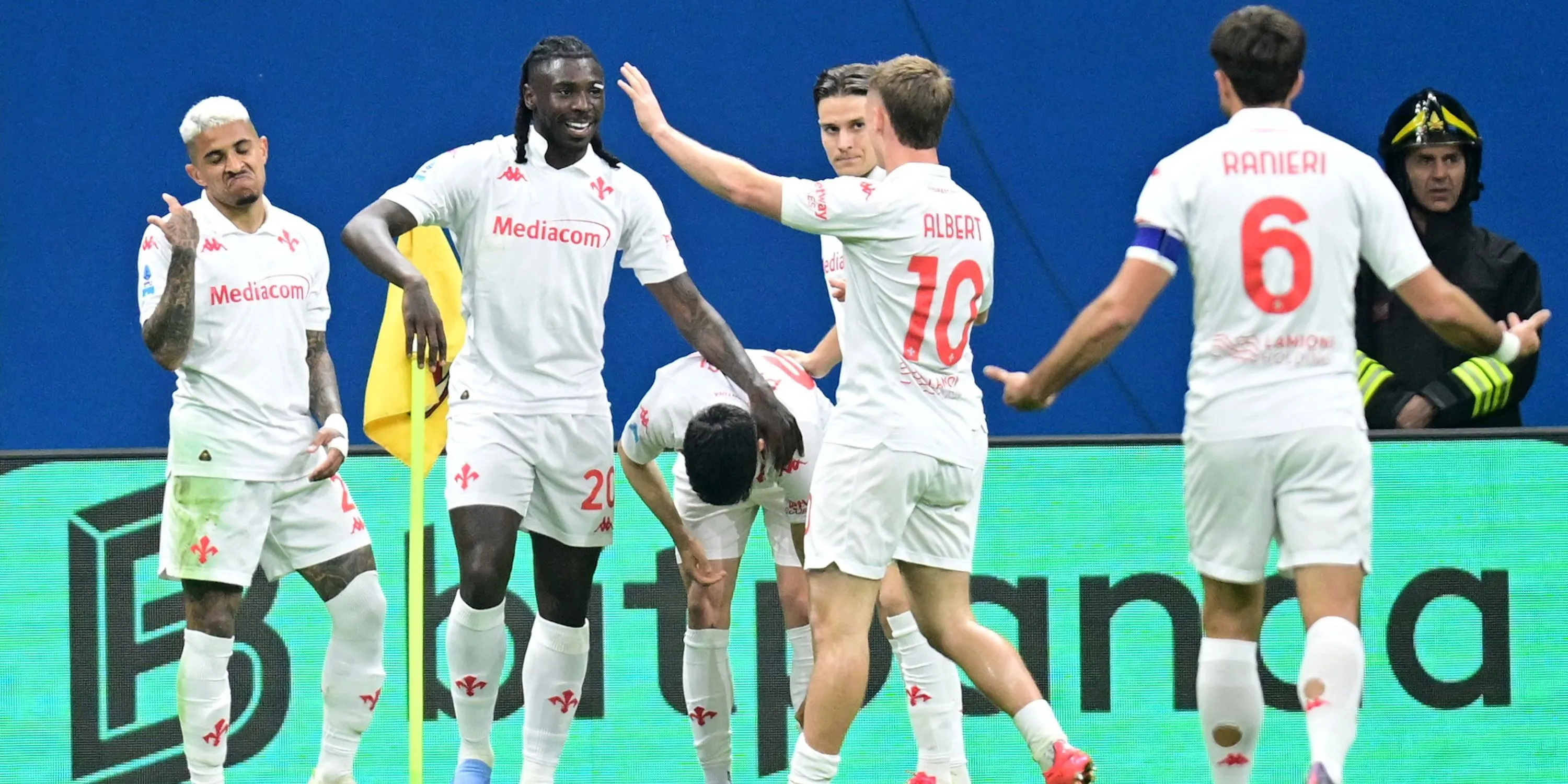 Tiền đạo Moise Kean của Fiorentina ăn mừng bàn thắng