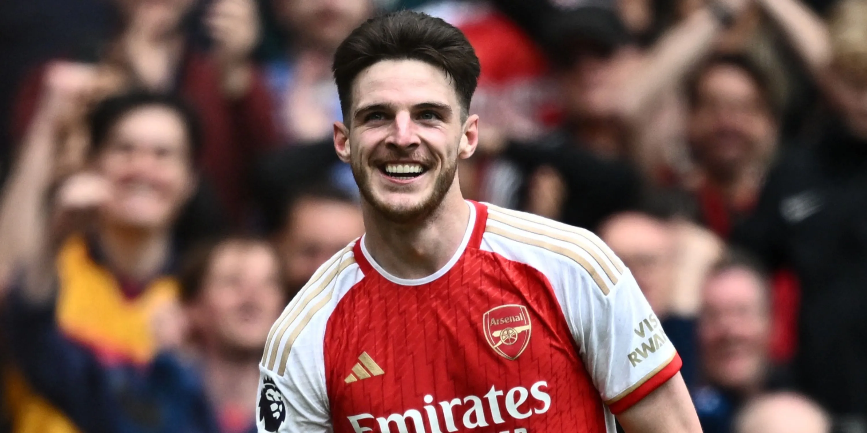 Tiền vệ Declan Rice ăn mừng bàn thắng trong màu áo Arsenal, một trong những trụ cột tuyến giữa của Pháo Thủ.
