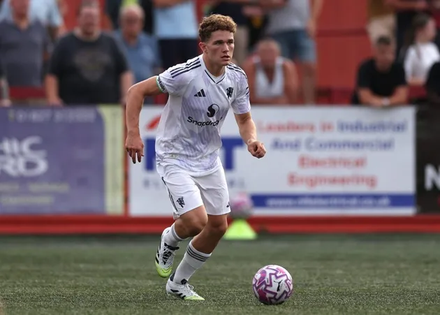 Devaney được Sky Sports khen ngợi vì lãnh đạo và giao tiếp xuất sắc trong phòng thay đồ